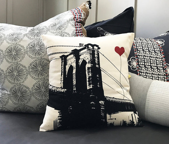 Brooklyn Bridge Square Canvas Throw Pillow - noteify