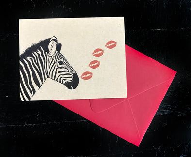 Zebra Kiss single kraft note card - noteify