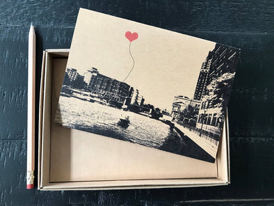 Milwaukee Wisconsin Lover's Boxed Note Card Set of 8 - noteify